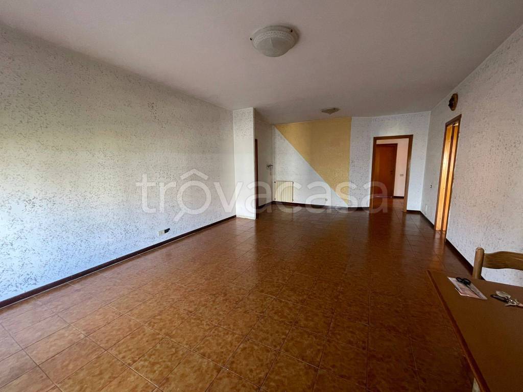 appartamento in vendita a Fonte Nuova in zona Torre Lupara