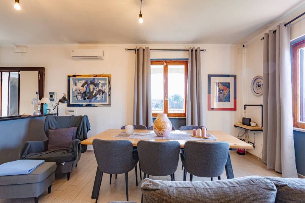 appartamento in vendita a Fonte Nuova in zona Santa Lucia