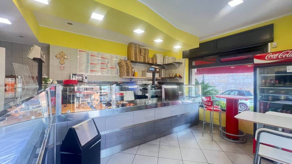 negozio in vendita a Fonte Nuova in zona Torre Lupara