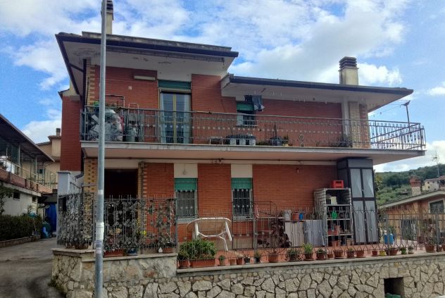 appartamento in vendita a Fonte Nuova in zona Santa Lucia