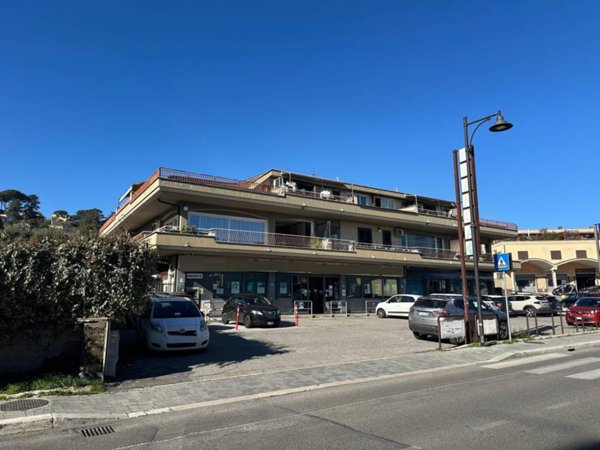 appartamento in vendita a Fonte Nuova in zona Santa Lucia