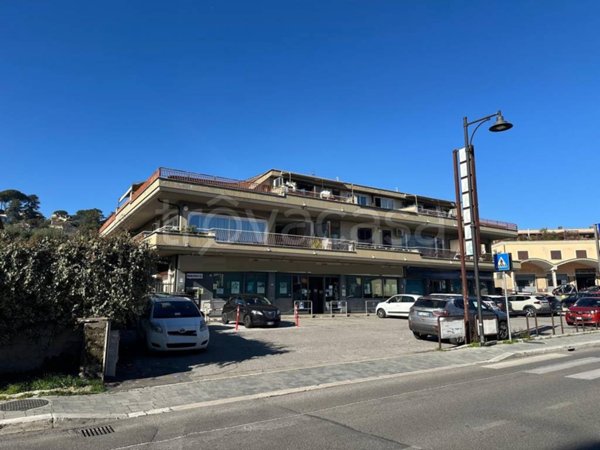appartamento in vendita a Fonte Nuova in zona Santa Lucia