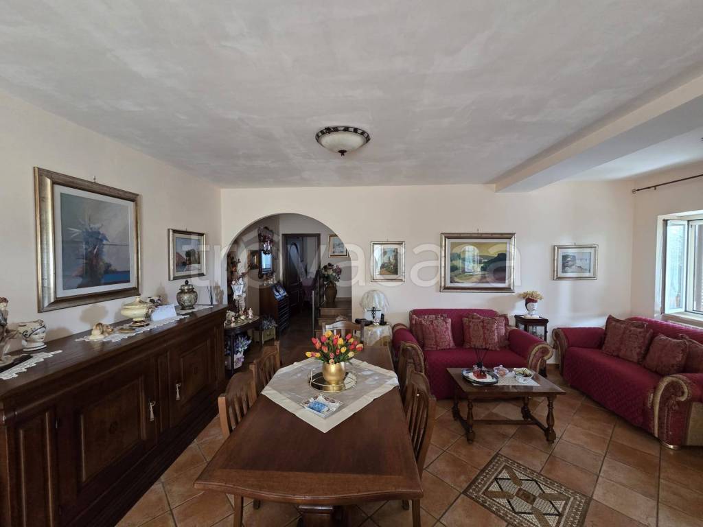 appartamento in vendita a Fonte Nuova in zona Santa Lucia