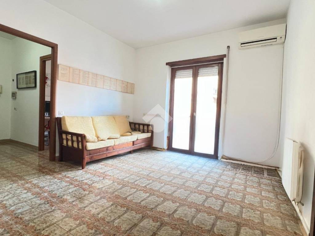 appartamento in vendita a Fonte Nuova in zona Torre Lupara