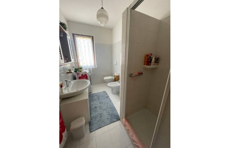 appartamento in vendita a Fonte Nuova in zona Santa Lucia