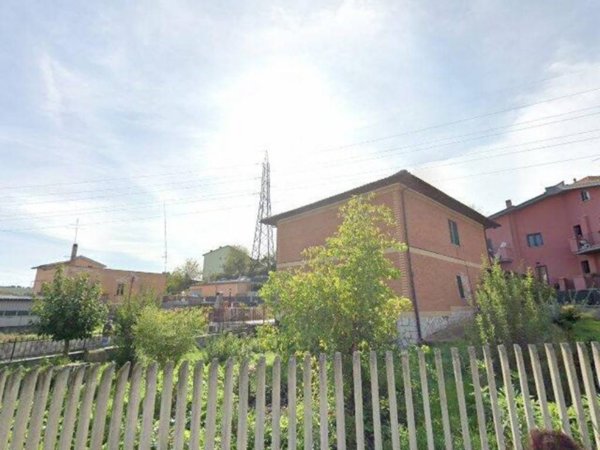 appartamento in vendita a Fonte Nuova in zona Santa Lucia