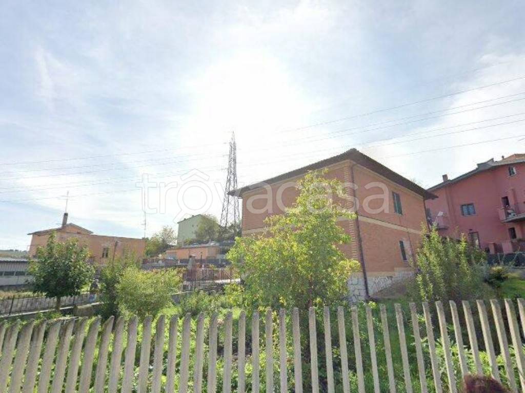 appartamento in vendita a Fonte Nuova in zona Santa Lucia