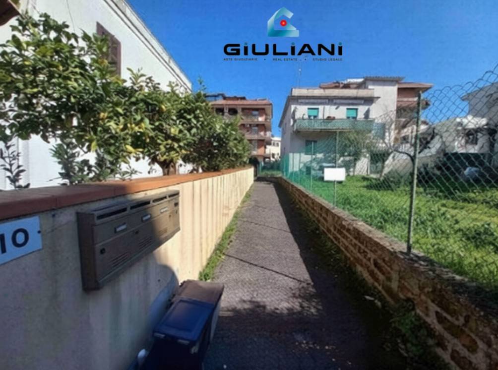 appartamento in vendita a Fonte Nuova in zona Torre Lupara
