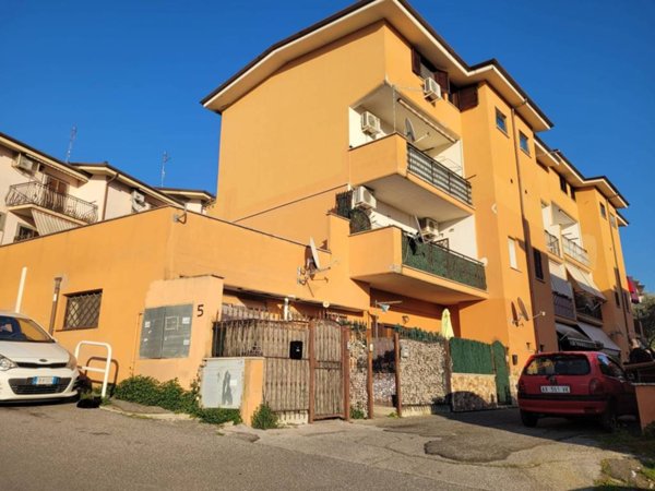 appartamento in vendita a Fonte Nuova in zona Torre Lupara