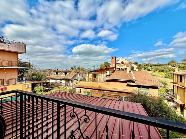 appartamento in vendita a Fonte Nuova in zona Torre Lupara