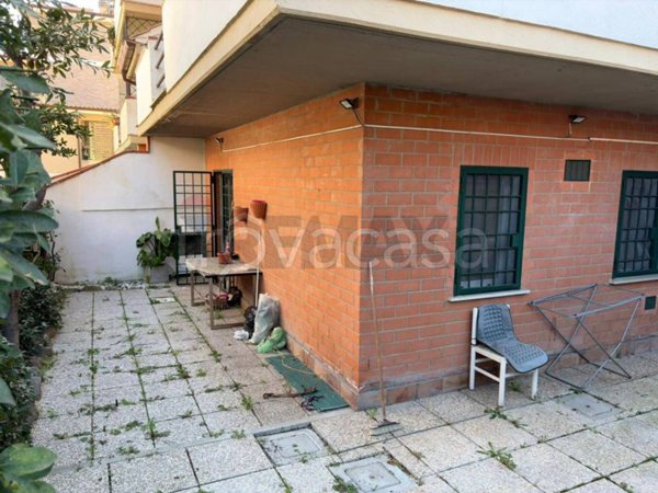 appartamento in vendita a Fonte Nuova in zona Torre Lupara