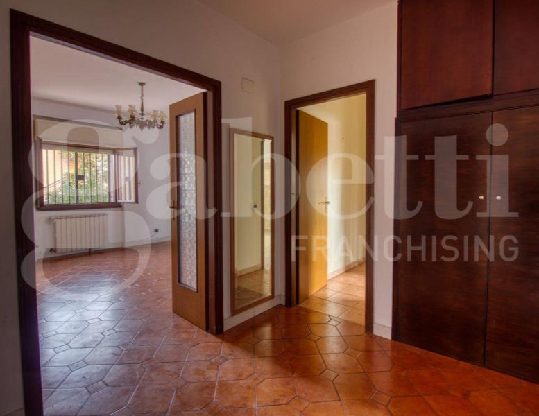 appartamento in vendita a Fonte Nuova in zona Torre Lupara