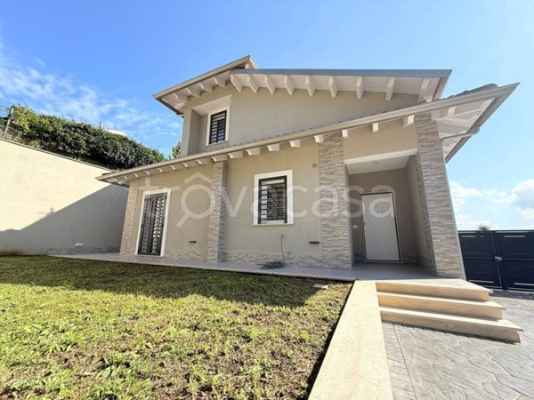 casa indipendente in vendita a Fonte Nuova in zona Santa Lucia