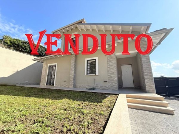 casa indipendente in vendita a Fonte Nuova in zona Santa Lucia