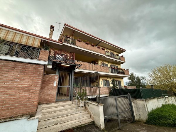 appartamento in vendita a Fonte Nuova in zona Torre Lupara