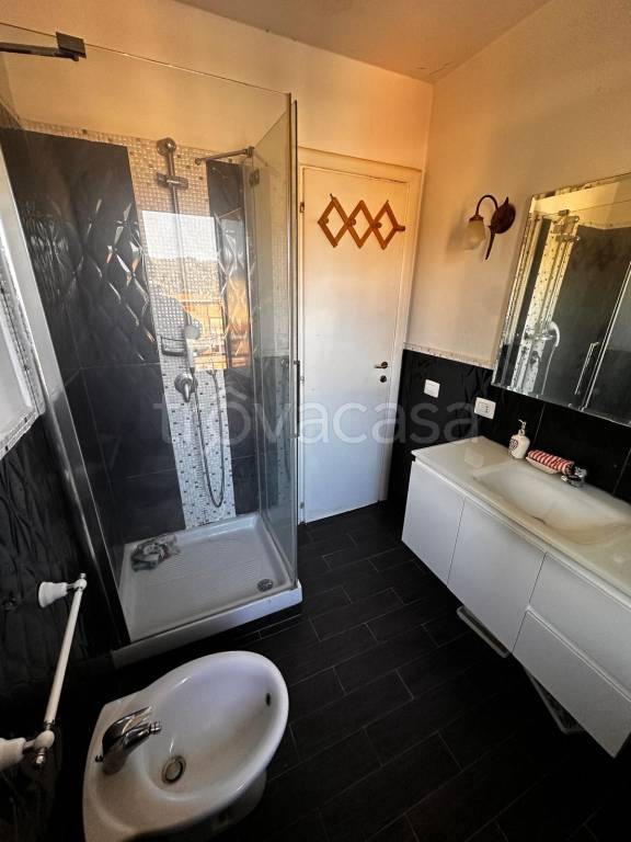 appartamento in vendita a Fonte Nuova in zona Santa Lucia