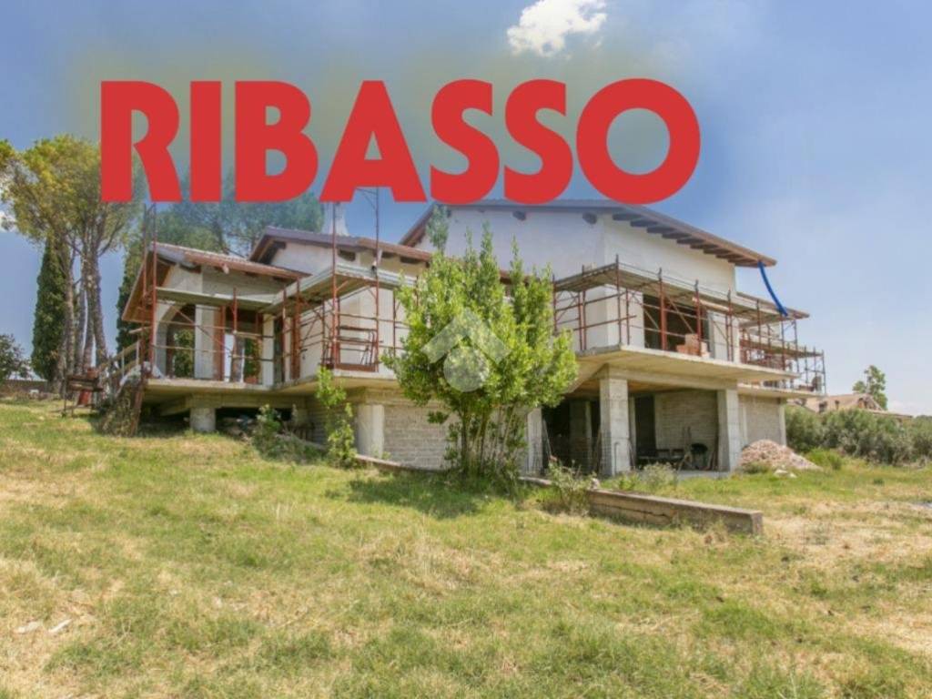 casa indipendente in vendita a Fonte Nuova in zona Torre Lupara