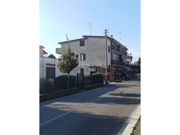 appartamento in vendita a Fonte Nuova in zona Santa Lucia