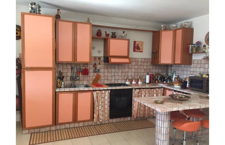 casa indipendente in vendita a Fonte Nuova in zona Santa Lucia