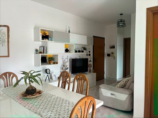 appartamento in vendita a Fonte Nuova in zona Torre Lupara