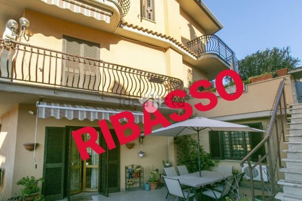 casa indipendente in vendita a Fonte Nuova