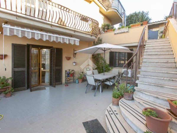 casa indipendente in vendita a Fonte Nuova in zona Torre Lupara