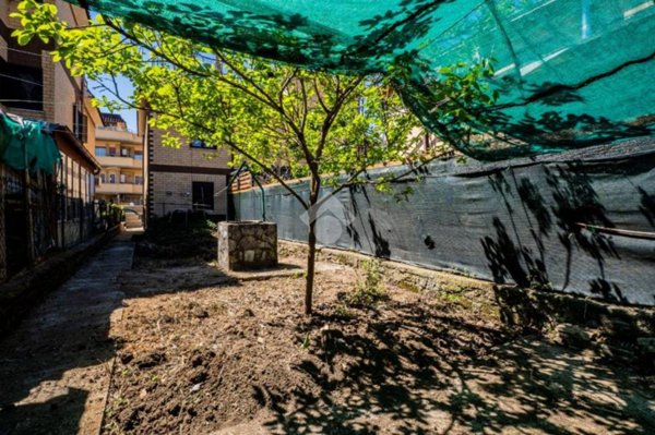 appartamento in vendita a Fonte Nuova in zona Torre Lupara