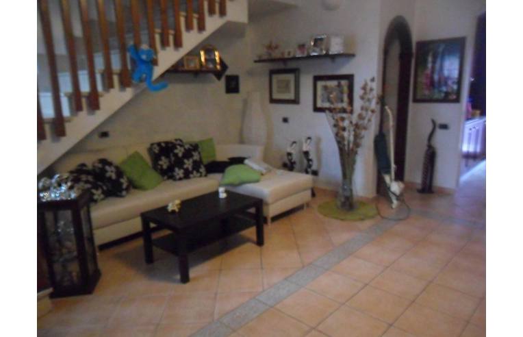 appartamento in vendita a Fonte Nuova in zona Santa Lucia