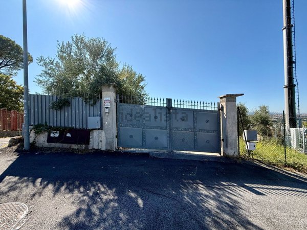 terreno agricolo in vendita a Fonte Nuova in zona Santa Lucia