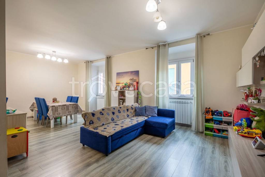 appartamento in vendita a Fonte Nuova in zona Torre Lupara