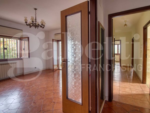 appartamento in vendita a Fonte Nuova in zona Torre Lupara