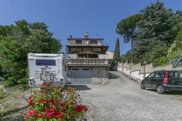 casa indipendente in vendita a Fonte Nuova in zona Selva dei Cavalieri