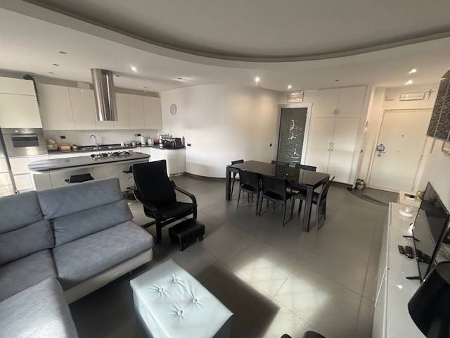 appartamento in vendita a Fonte Nuova in zona Torre Lupara