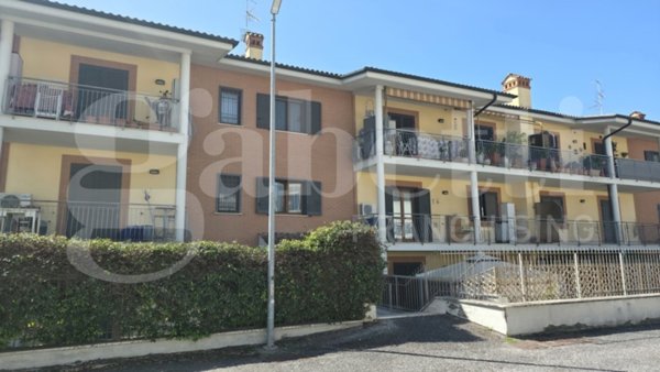 appartamento in vendita a Fonte Nuova in zona Torre Lupara