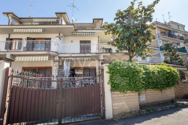 casa indipendente in vendita a Fonte Nuova in zona Torre Lupara