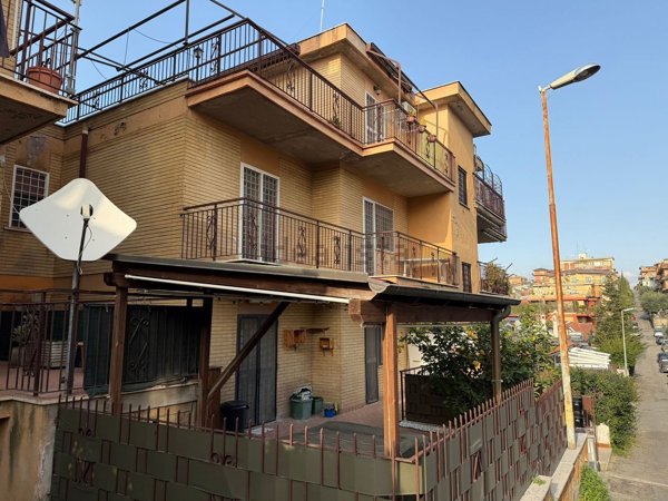 appartamento in vendita a Fonte Nuova in zona Torre Lupara