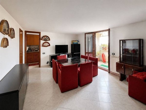 appartamento in vendita a Fonte Nuova in zona Torre Lupara