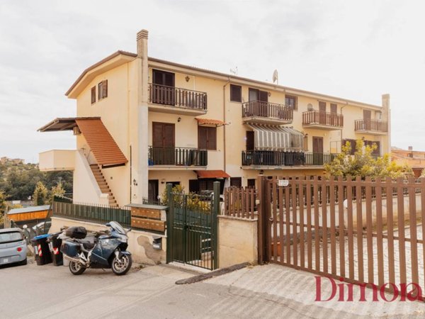 appartamento in vendita a Fonte Nuova in zona Torre Lupara