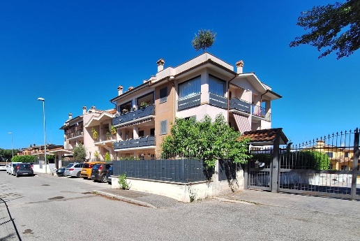 appartamento in vendita a Fonte Nuova in zona Torre Lupara
