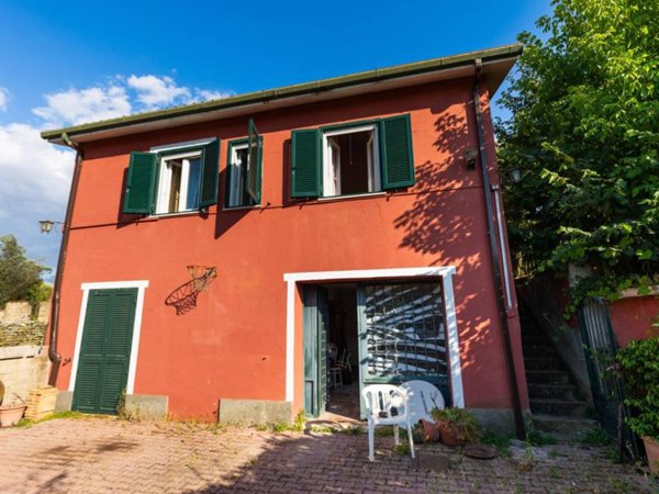 casa indipendente in vendita a Fonte Nuova in zona Santa Lucia