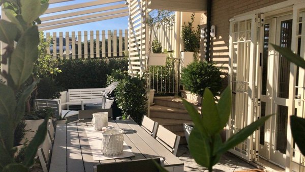 appartamento in vendita a Fonte Nuova in zona Santa Lucia