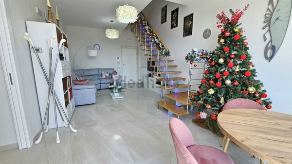 appartamento in vendita a Fonte Nuova in zona Santa Lucia
