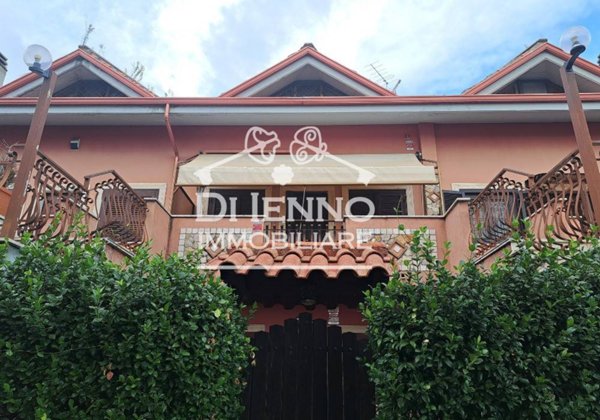 casa indipendente in vendita a Fonte Nuova in zona Santa Lucia