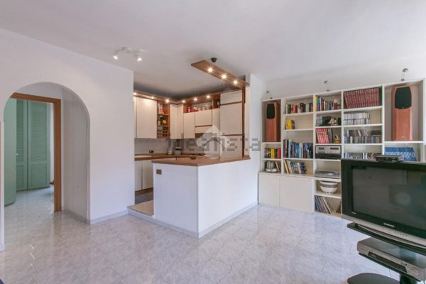 appartamento in vendita a Fonte Nuova in zona Torre Lupara