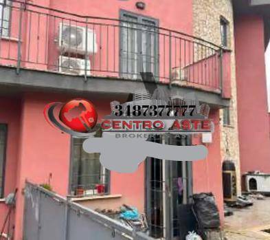 appartamento in vendita a Fonte Nuova in zona Santa Lucia