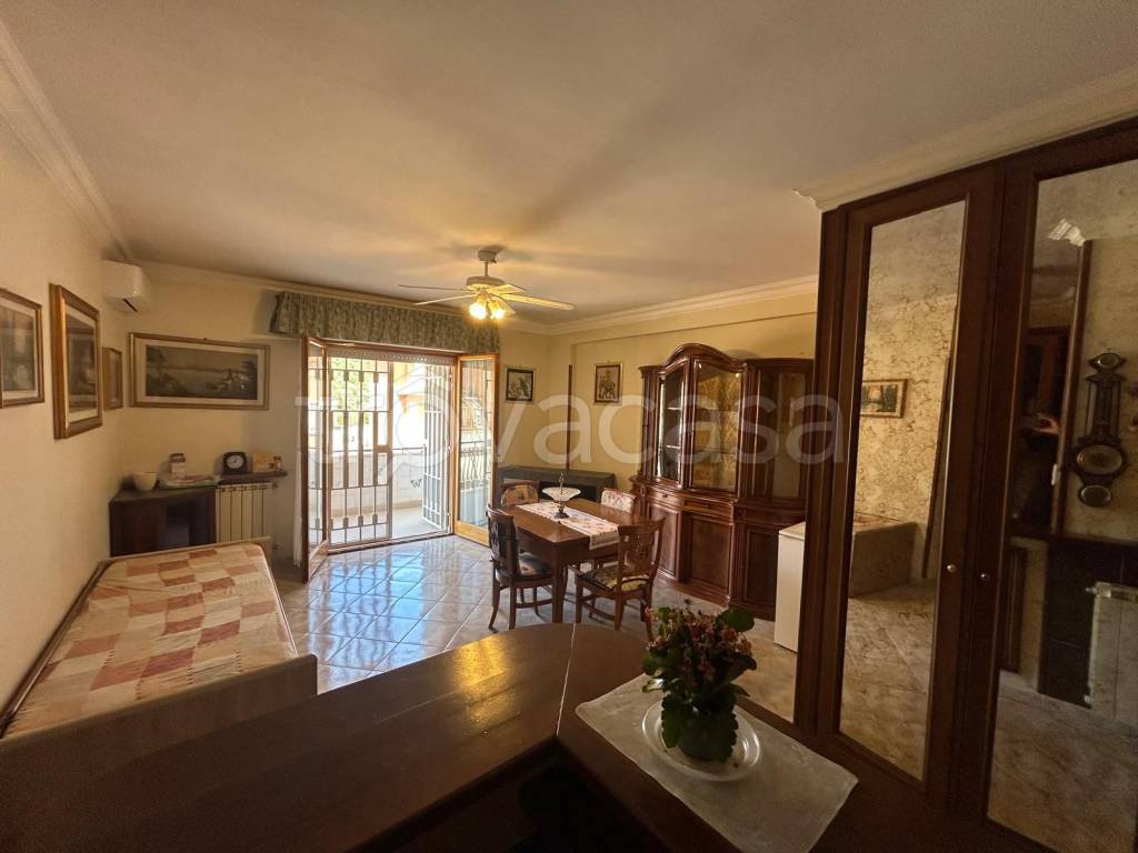 appartamento in vendita a Fonte Nuova in zona Santa Lucia