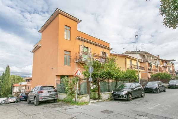 casa indipendente in vendita a Fonte Nuova in zona Torre Lupara