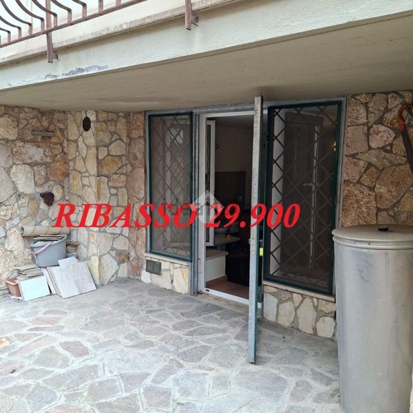casa indipendente in vendita a Fonte Nuova in zona Torre Lupara