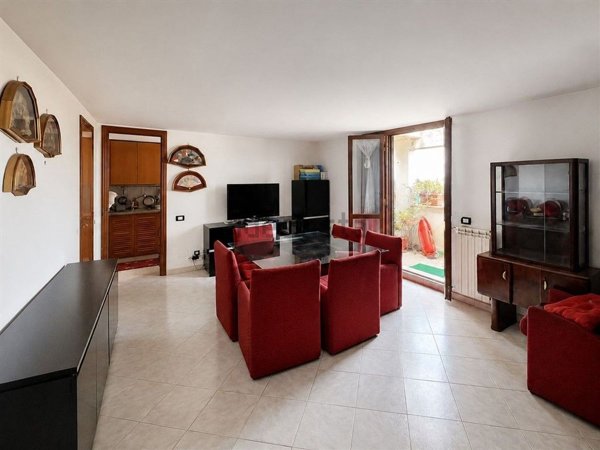 appartamento in vendita a Fonte Nuova in zona Torre Lupara