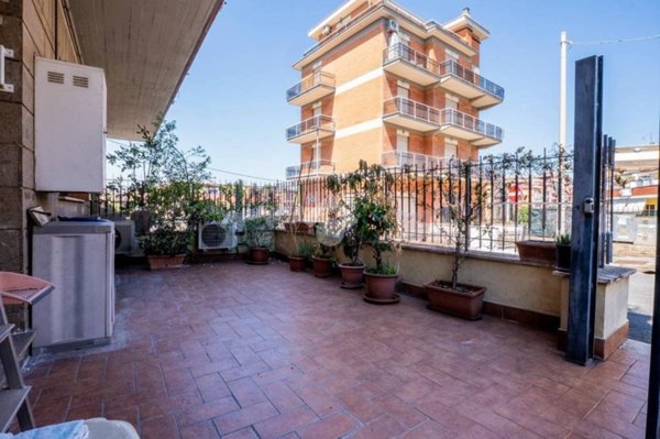 appartamento in vendita a Fonte Nuova in zona Torre Lupara